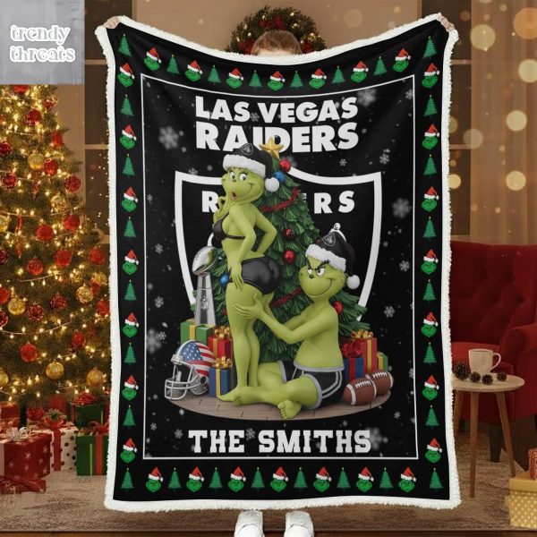 Las Vegas Raiders Funny Grinch Kiss Ass Christmas Blanket Quilt