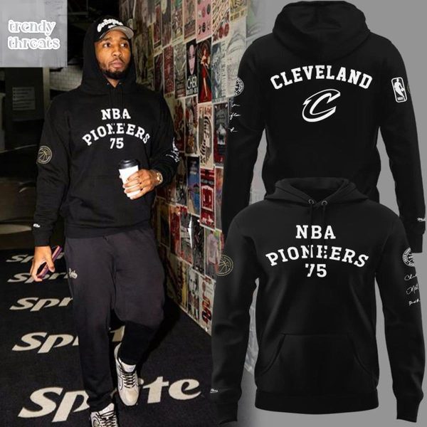 Cleveland Cavaliers NBA Pioneers 75 Hoodie T-Shirt